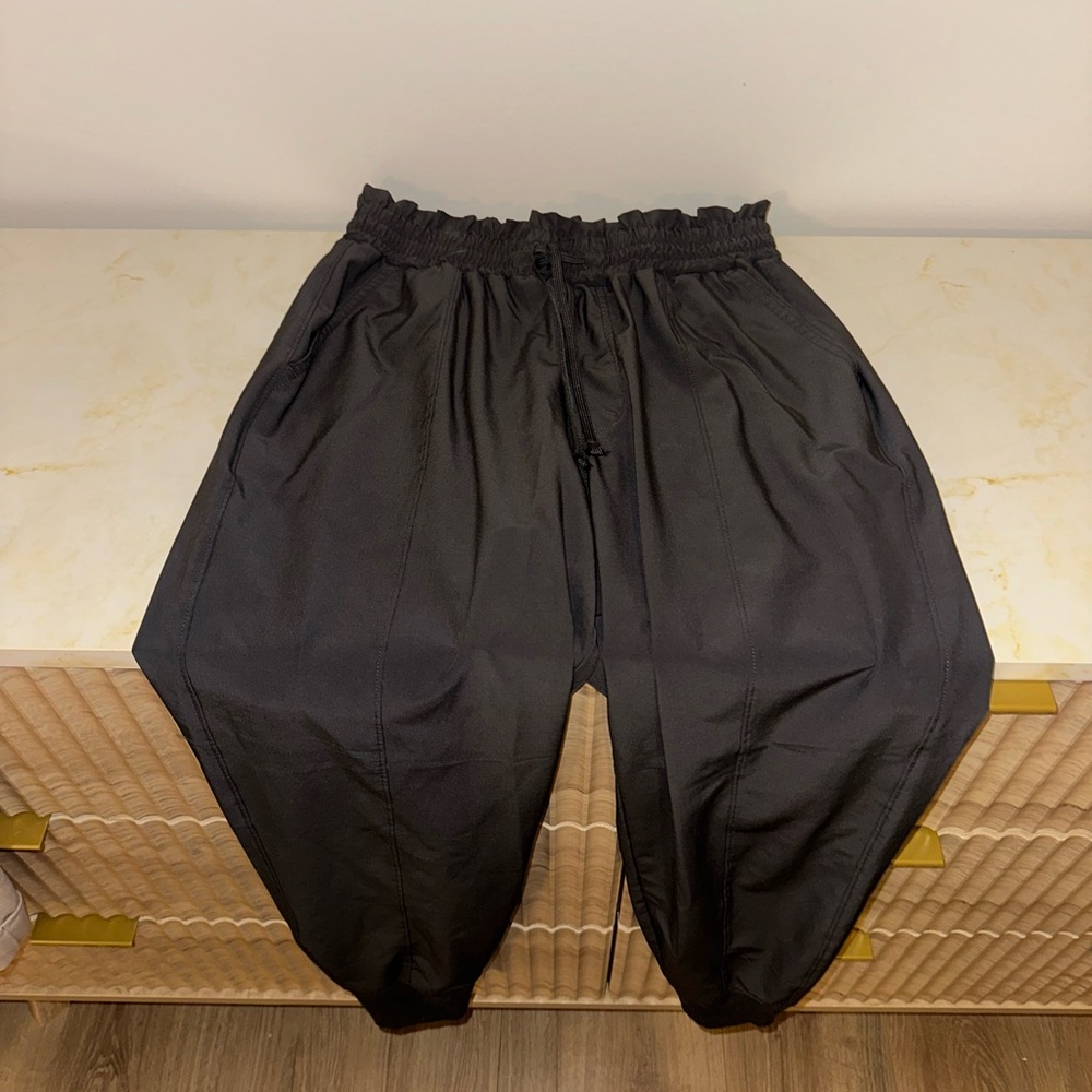 Abercrombie Grey Cargo Pants
